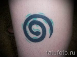 Фото тату спираль для статьи про значение татуировки с этим рисунком - tatufoto.ru - 8