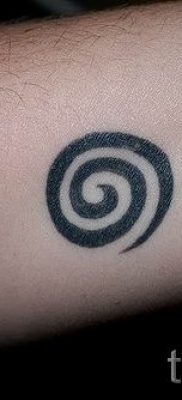 Фото тату спираль для статьи про значение татуировки с этим рисунком — tatufoto.ru — 22