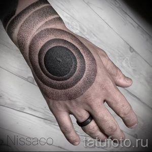 Фото тату спираль для статьи про значение татуировки с этим рисунком - tatufoto.ru - 50