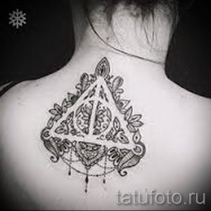 Фото тату тату дары смерти для статьи про значение рисунка татуировки - tatufoto.ru - 43