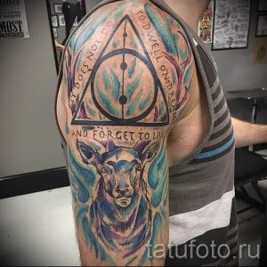 Фото тату тату дары смерти для статьи про значение рисунка татуировки - tatufoto.ru - 51