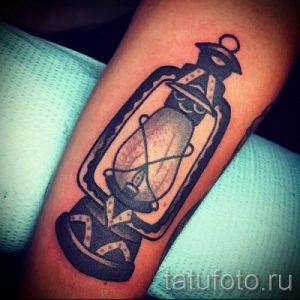 Фото тату фонарь для статьи про значение татуировки с фонарем - tatufoto.ru - 37