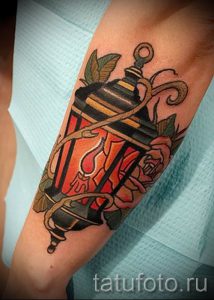 Фото тату фонарь для статьи про значение татуировки с фонарем - tatufoto.ru - 60