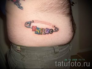 тату булавка фото для статьи про значение татуировки с булавкой - tatufoto.ru - 18