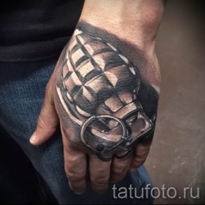 тату граната фото готовой татуировки для статьи про значение тату - tatufoto.ru 4