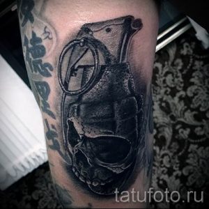 тату граната фото готовой татуировки для статьи про значение тату - tatufoto.ru 37