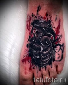тату граната фото готовой татуировки для статьи про значение тату - tatufoto.ru 38