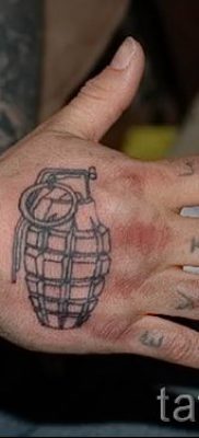 тату граната фото готовой татуировки для статьи про значение тату — tatufoto.ru 49