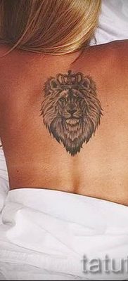 тату лев с короной — фото для статьи про значение татуировки  — tatufoto.ru — 34