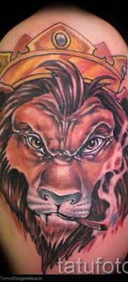 тату лев с короной — фото для статьи про значение татуировки  — tatufoto.ru — 57