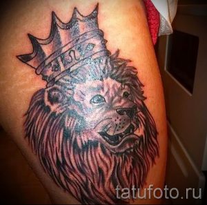 тату лев с короной - фото для статьи про значение татуировки - tatufoto.ru - 60