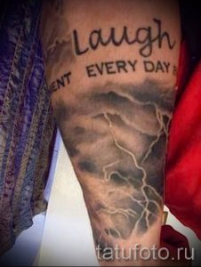 тату молния фото для стати про значение татуировки - tatufoto.ru - 1