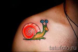 тату улитка фото - пример тату для статьи про значение татуировки - tatufoto.ru - 25