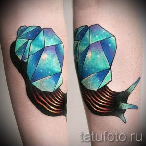 тату улитка фото - пример тату для статьи про значение татуировки - tatufoto.ru - 65