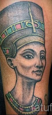 фото классной готовой тату Нефертити для статьи про значение 30