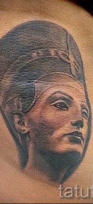 фото классной готовой тату Нефертити для статьи про значение 34
