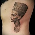 фото классной готовой тату Нефертити для статьи про значение 35