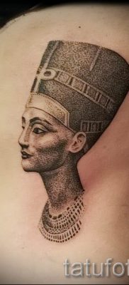 фото классной готовой тату Нефертити для статьи про значение 35