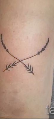 фото пример тату лаванда для статьи про значение этой татуировки 9