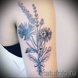 фото пример тату лаванда для статьи про значение этой татуировки 29
