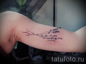 фото пример тату лаванда для статьи про значение этой татуировки 52