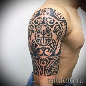 фото пример тату маори - для статьи про значение рисунков 41