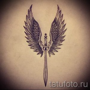 фото пример тату меч - картинка для статьи про значение татуировки 50