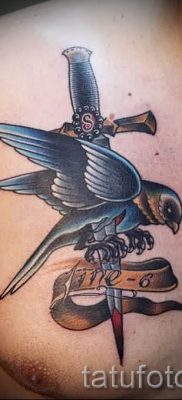 фото пример тату меч — картинка для статьи про значение татуировки 51