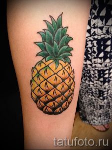 фото тату ананас для статьи про значение татуировки с ананасом - tatufoto.ru - 17