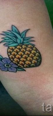 фото тату ананас для статьи про значение татуировки с ананасом — tatufoto.ru — 38