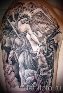 фото тату ангел и демон для статьи про значение рисунка татуировки - tatufoto.ru - 23