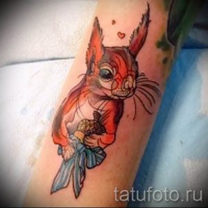 фото тату белка для статьи про значение татуировки с белкой - tatufoto.ru - 37