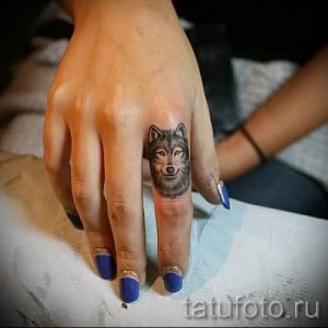 фото тату волчица для статьи про значение татуировки волчица - tatufoto.ru - 37