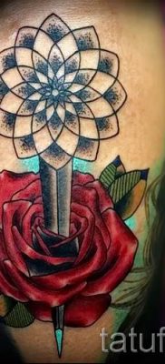 фото тату кинжал и роза пример для статьи про значение татуировки — tatufoto.ru — 6