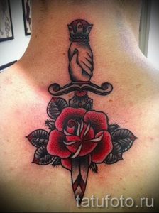 фото тату кинжал и роза пример для статьи про значение татуировки - tatufoto.ru - 21