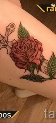 фото тату кинжал и роза пример для статьи про значение татуировки — tatufoto.ru — 33