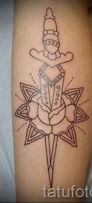 фото тату кинжал и роза пример для статьи про значение татуировки — tatufoto.ru — 37