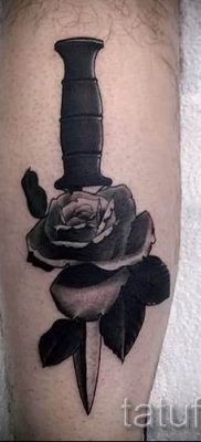 фото тату кинжал и роза пример для статьи про значение татуировки — tatufoto.ru — 40