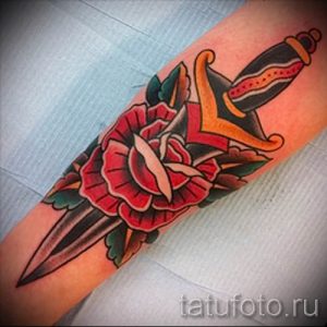 фото тату кинжал и роза пример для статьи про значение татуировки - tatufoto.ru - 45