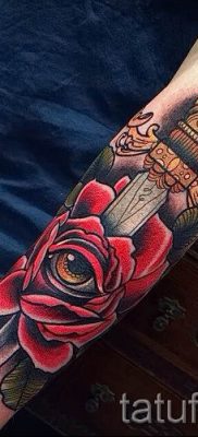 фото тату кинжал и роза пример для статьи про значение татуировки — tatufoto.ru — 49