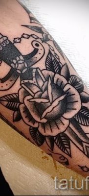 фото тату кинжал и роза пример для статьи про значение татуировки — tatufoto.ru — 54