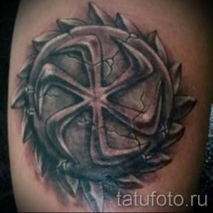 фото тату коловрат для статьи про значение татуировки коловрат - tatufoto.ru - 17
