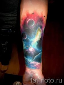 фото тату космос для статьи про значение космических татуировок - tatufoto.ru - 6