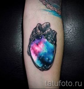 фото тату космос для статьи про значение космических татуировок - tatufoto.ru - 11