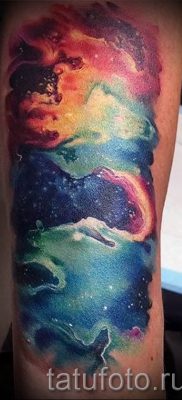 фото тату космос для статьи про значение космических татуировок — tatufoto.ru — 58