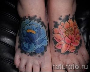 фото тату кувшинка для статьи про значение татуировки с кувшинкой - tatufoto.ru - 2