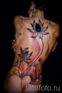 фото тату кувшинка для статьи про значение татуировки с кувшинкой - tatufoto.ru - 8