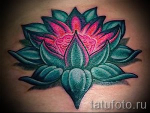 фото тату кувшинка для статьи про значение татуировки с кувшинкой - tatufoto.ru - 28