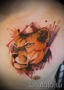 фото тату львица для статьи про значение татуировки львица - tatufoto.ru - 9