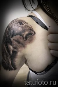 фото тату львица для статьи про значение татуировки львица - tatufoto.ru - 37